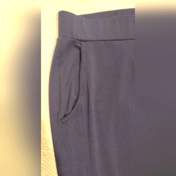 1XW Lisa Rinna Collection Pants Cuffed Bottom - Picture 3 of 7